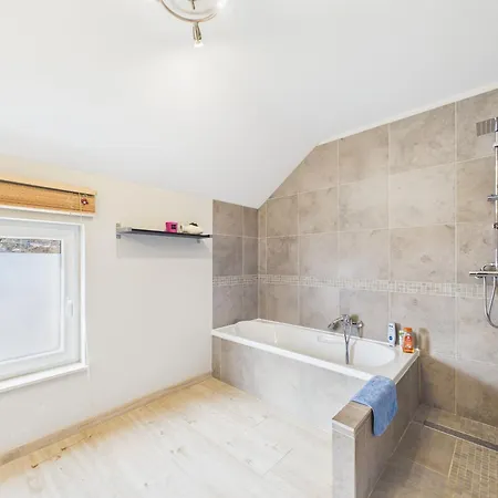 Chez Isaline * Libin